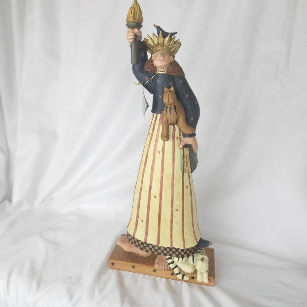 WilliRaye Miss Liberty WW1308 Statue & Cats Patriotic USA Torch Vintage 17" Tall